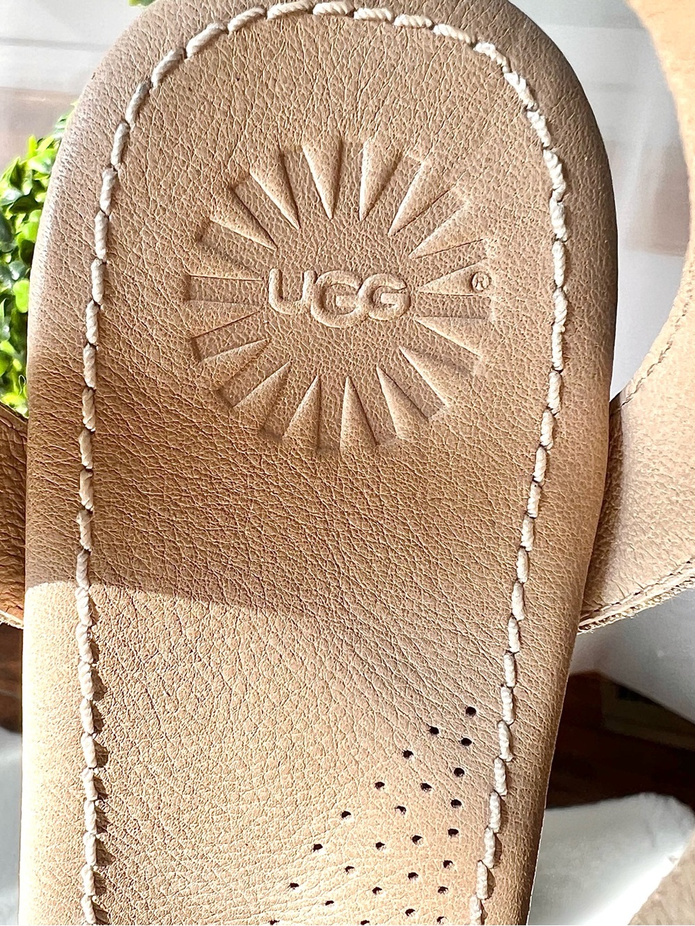 UGG Neutral Metallic Color Linen Wedge Espadrille Sandals Size 7.5 NWOT - Picture 9 of 12